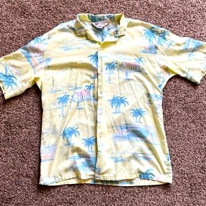 Magnum 357 Button Down Short Sleeve Shirt Size L Made in USA Summer Scenes